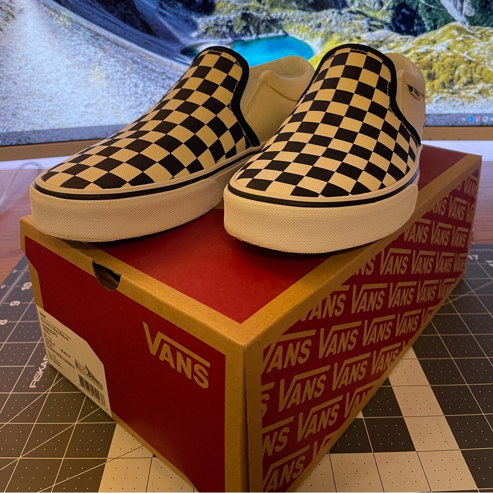 Vans Checkerboard Slip-on Shoes Size 7.5 Mens Like-new